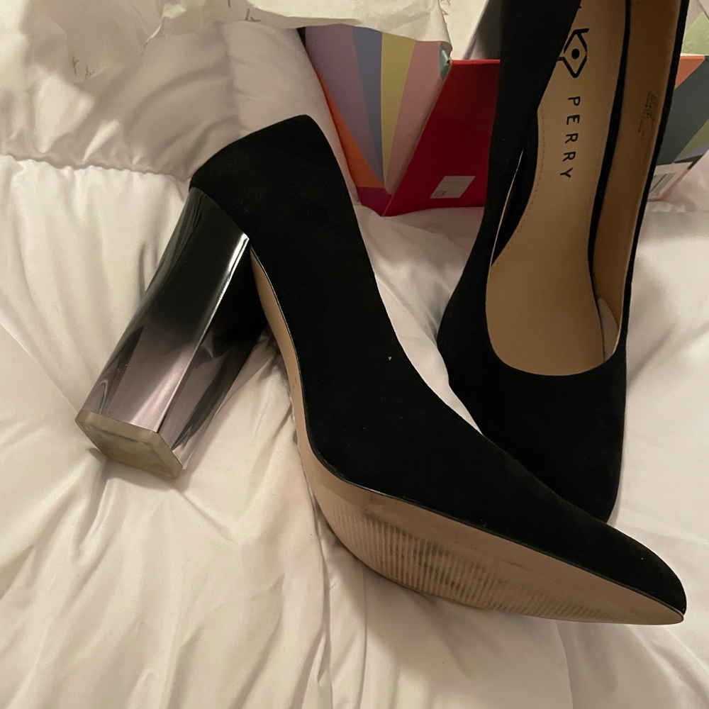 Micro suede black, block heel Katy Perry. Only worn once!